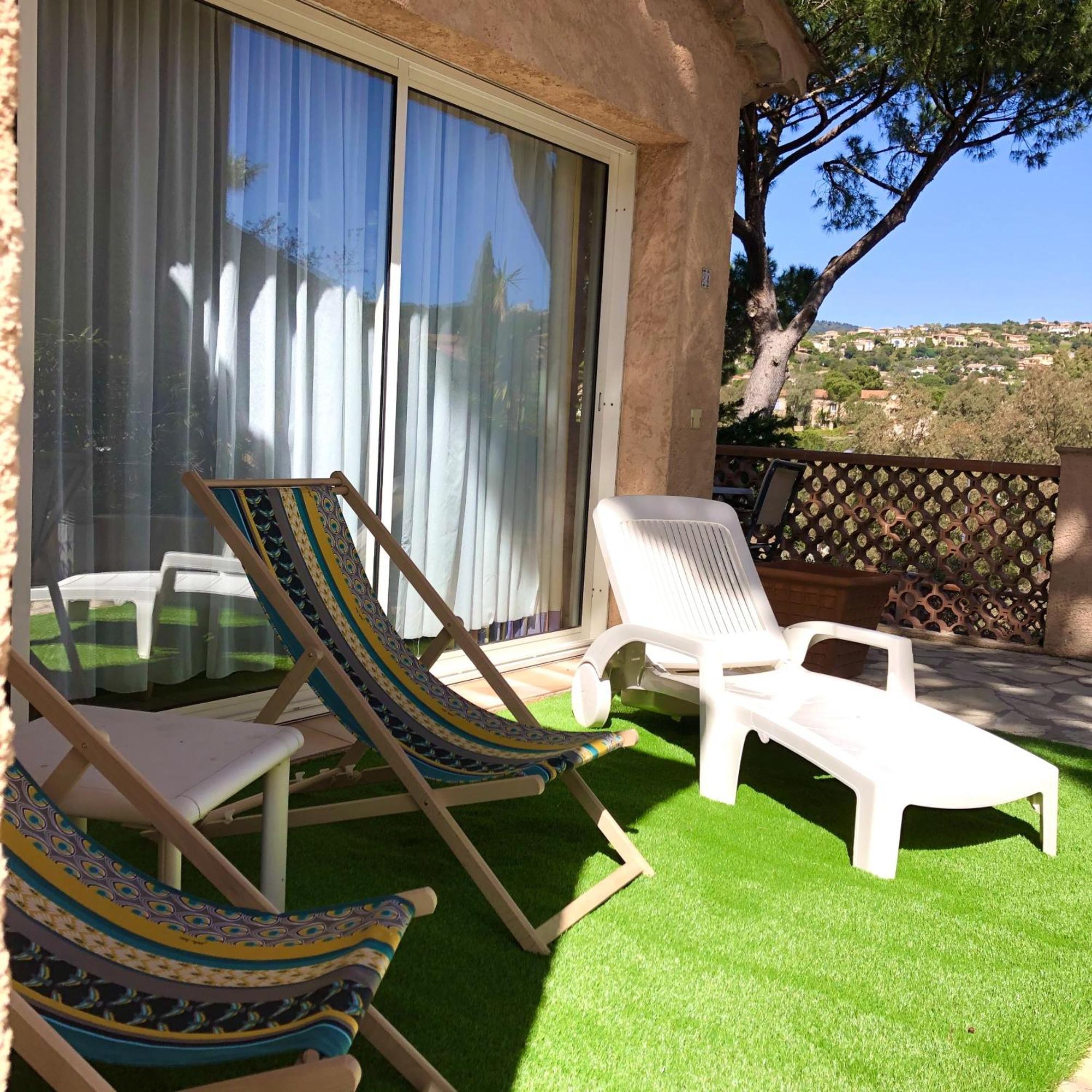 Hotel Jas Neuf Sainte-Maxime Bagian luar foto